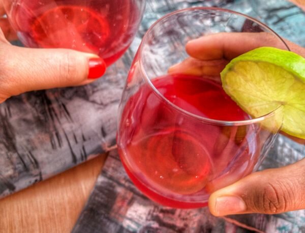 hibiscus ginger iced tea-FOLLOW OUR PASSION