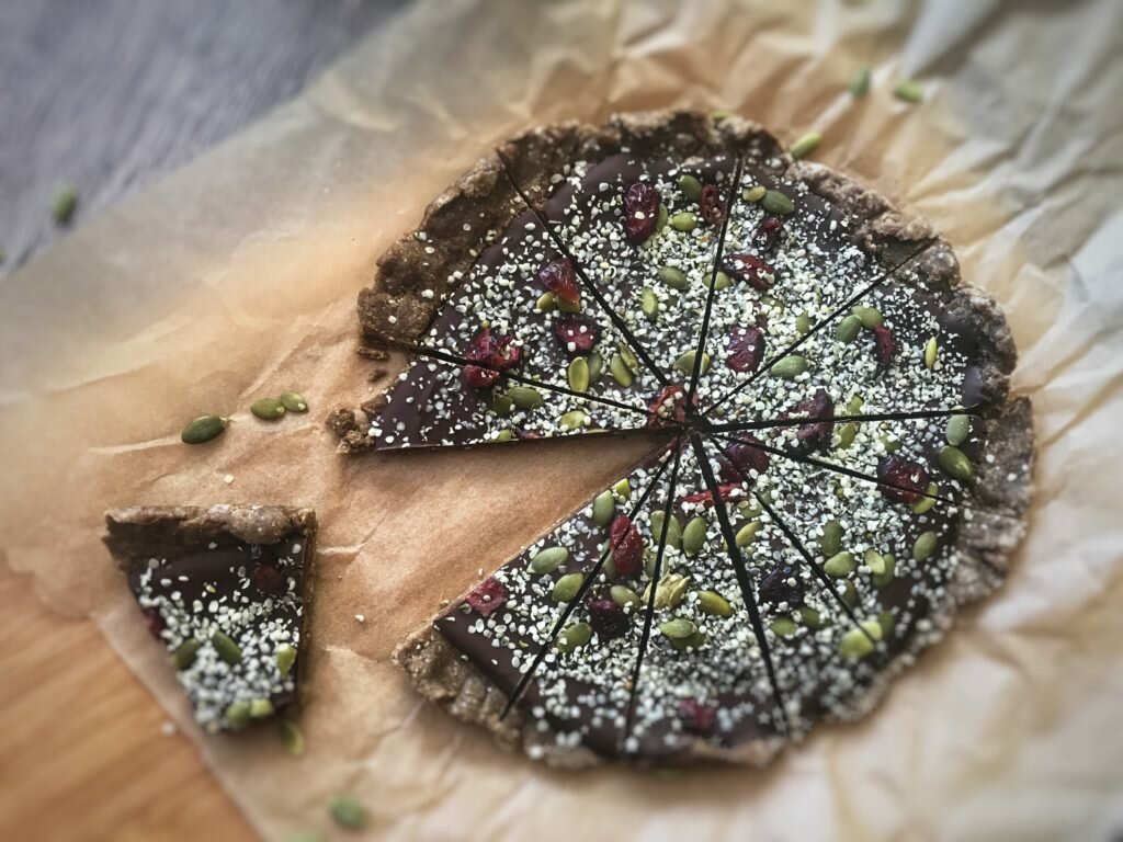 DARK CHOCOLATE SEEDY ENERGY OAT BARK