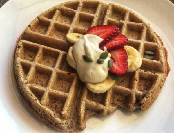 Gingerbread Waffles (Paleo + Refined Sugar Free)